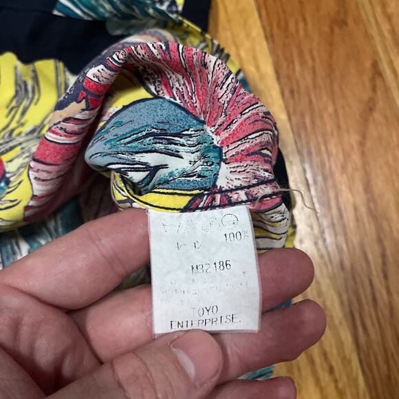 Sun Surf 100% Rayon Hula Girl Print Aloha Hawaiian Shirt Japan Made Medium - Picture 7 of 8